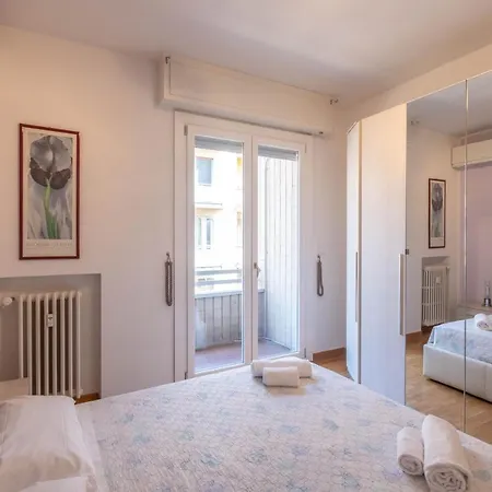 Borgo House, By Short Holidays Apartment *