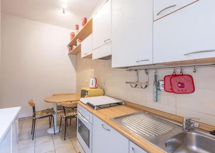 Borgo House, By Short Holidays